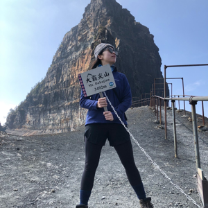 艾莉獅Elyse