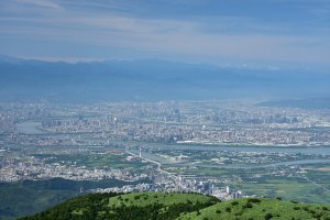 大屯連峰步道，賞蝶、眺望雪山、南湖大山