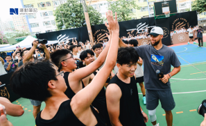【品牌動態】NBA 球星 Stephen Curry 訪港  勉勵年輕球員「一切皆有可能」
