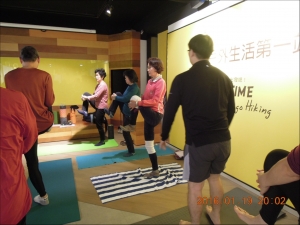 【健行學堂】健行笑膝膝的第一堂課：檢查你的動作與姿勢