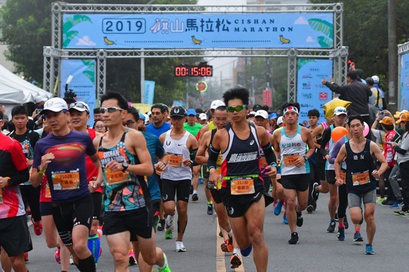 【賽事】旗山馬拉松只跑旗山還不夠，加碼美