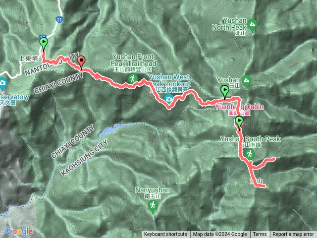 玉山南峰-東小南山還有積雪未去成的一小段鹿山