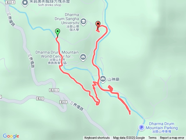 法鼓山颱風天健行