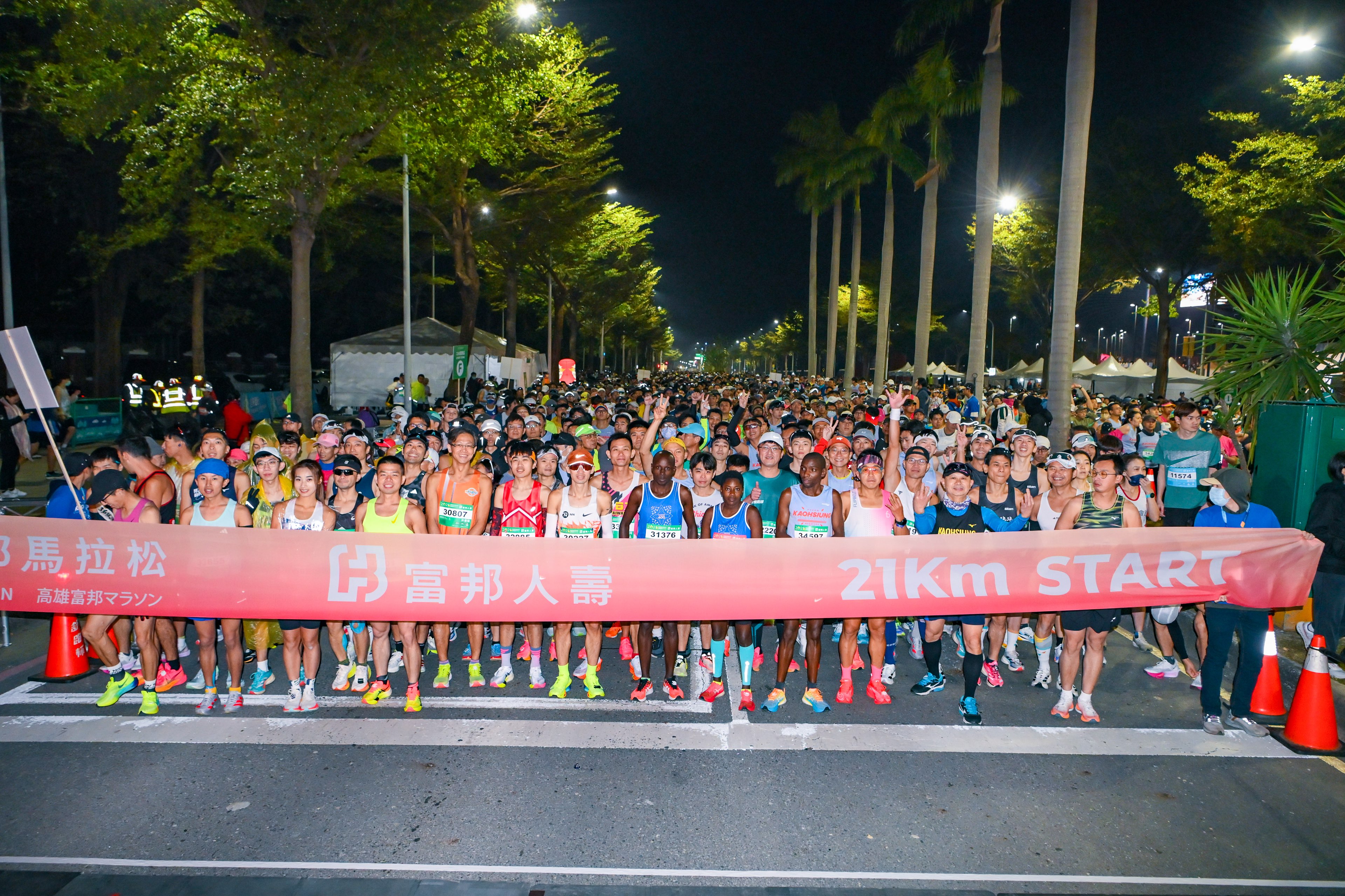 【高雄馬】臺體大施育佐國內半程男子組第二、高師大林哲緯第三