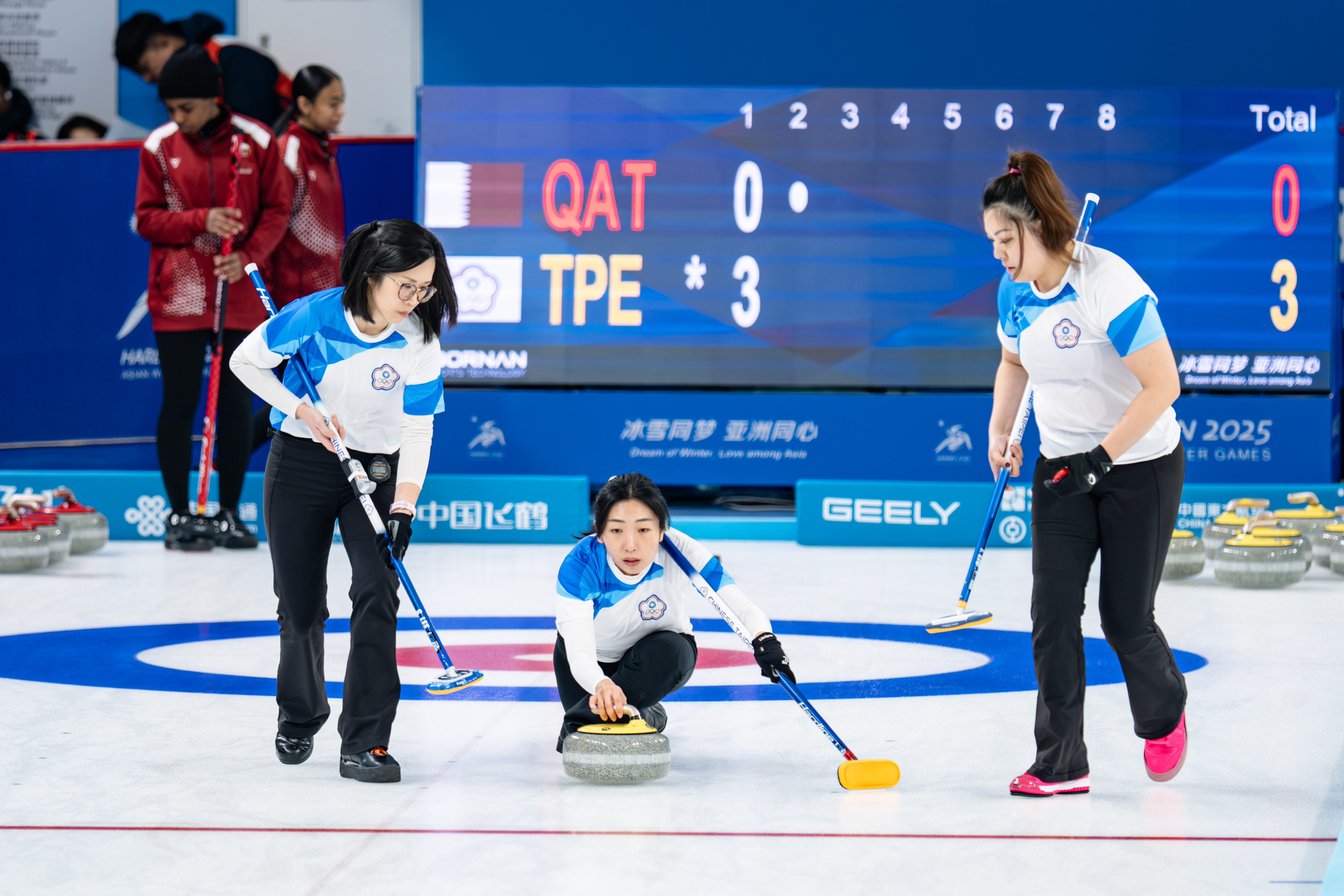 【新聞】跨國組隊拚亞冬運 女子冰壺隊以賽磨合力求每場進步