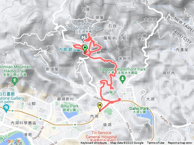 內湖三尖.忠勇山.碧山巖.櫻花隧道.白石湖.同心池.春秋步道.古錐埤.白石湖吊橋.穠舍田園.夫妻樹.圓覺尖.圓覺寺.鯉魚山東峰.鯉魚山.大溝溪步道.碧湖步道.梘頭山.梘頭山南峰