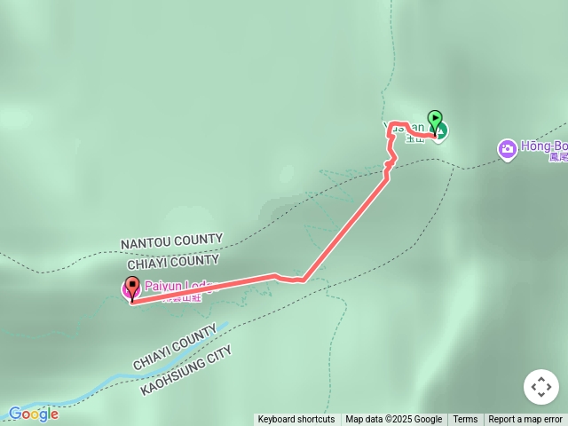 玉山主峰拍雲山莊