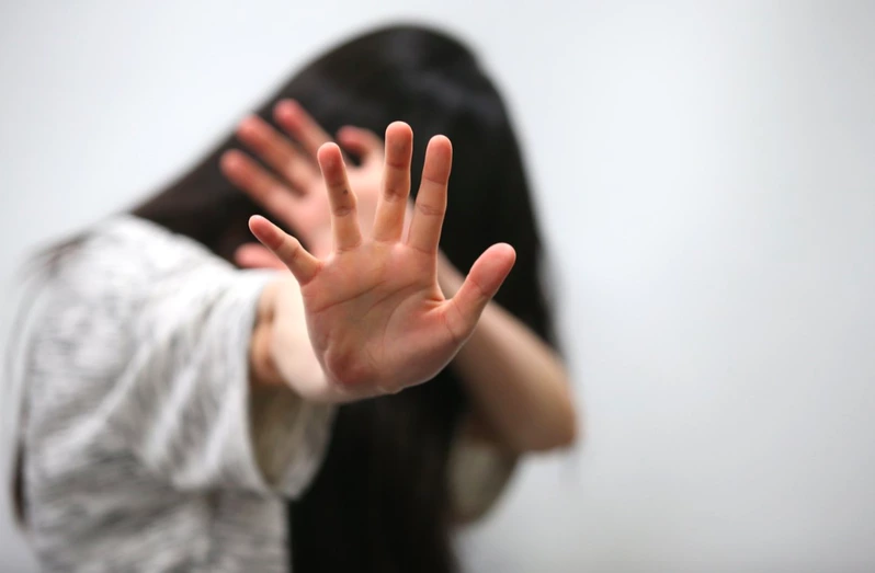 【話題】健身教練臀部核心訓練 涉嫌摸女學員下體 1 分鐘挨告