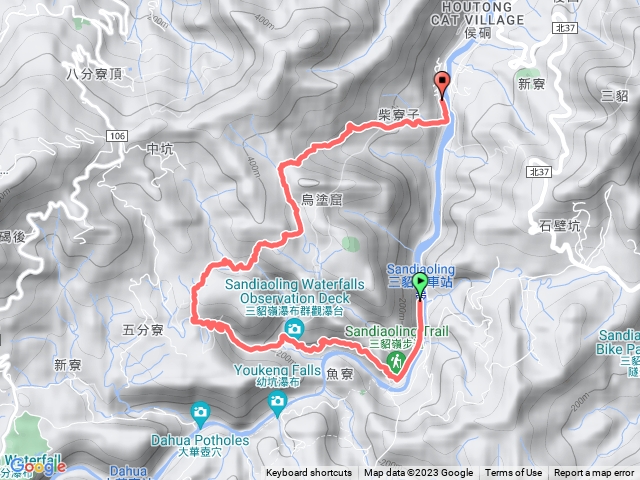 三貂嶺瀑布群下猴硐