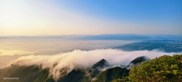觀音山差強人意 #日出 #雲海 #雲瀑 3/102731974
