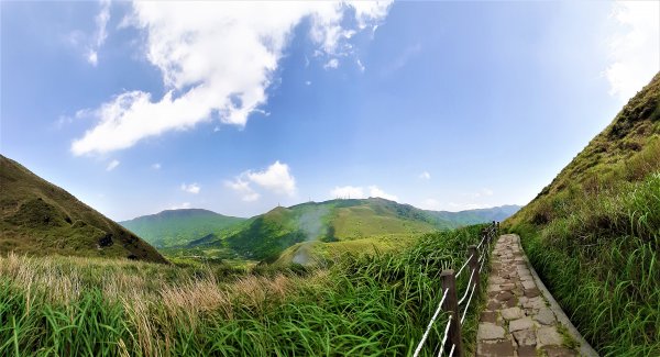 走遍陽明山：七星山系｜七星山 、夢幻湖2121096