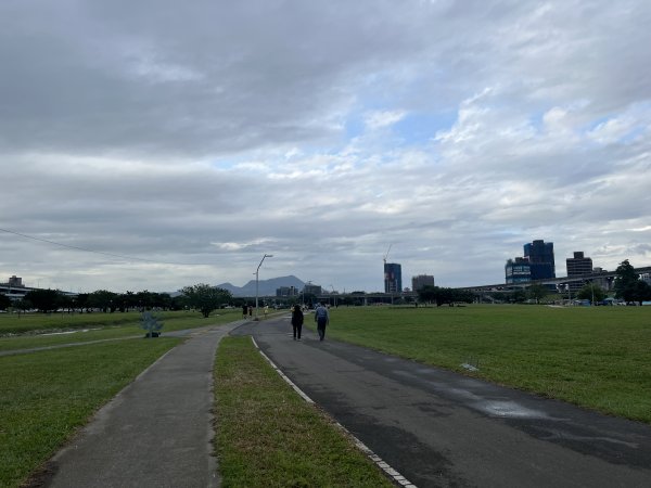 [全臺走路趣尋寶-21/71] 2023_1029 三重大都會公園2346349