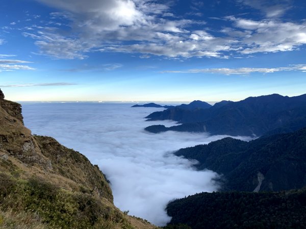 奇萊南峰、南華山下光被八表770034