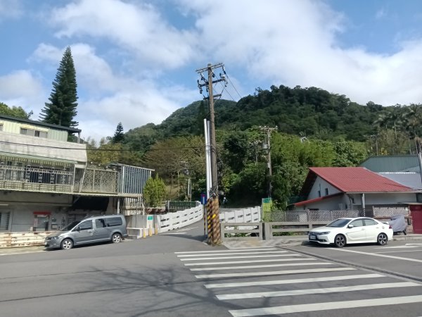 士林區礁坑橋+平溪步道+鵝尾山水田步道+大坪尾山+平菁步道O型2995875