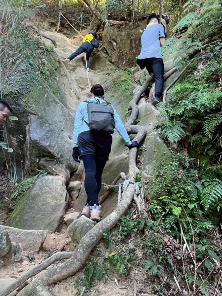 🌈10/6（一）北部三大岩場~五寮尖✨FB：熊熊趴爬走 🌈2907056