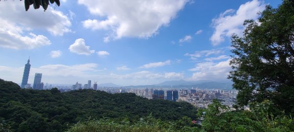 2020-0921虎山溪九五峰1108484