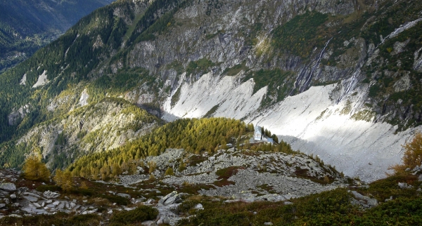 【步道小旅行】針峰高地Plan de l’Aiguille >蒙特維冰河Le Montenvers>2295