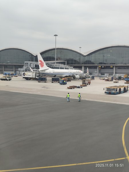 四川成都天府機場→香港國際機場→臺灣桃園國際機場2941804