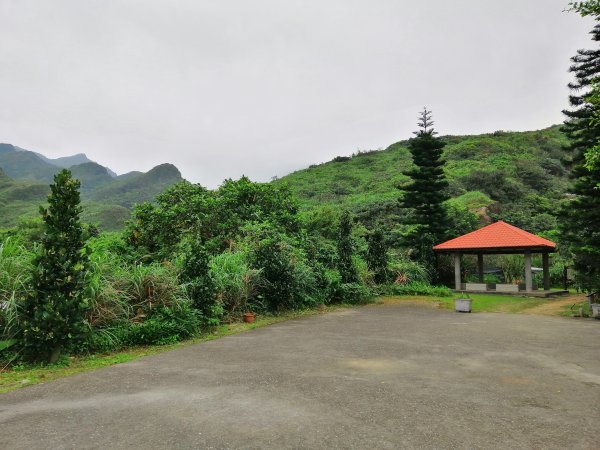 盡攬山海景迷人景緻。南子吝登山步道754303