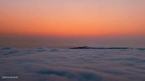 #馬那邦山 #夕陽 #雲海 #雲浪 3/82730404