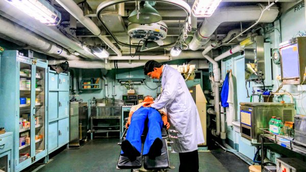 名古屋港邊的時空對白2982688