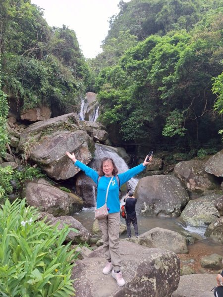 大湖公園→大溝溪生態治水園區→圓覺寺步道→圓覺瀑布→圓覺寺→鯉魚山步道【臺北大縱走 4、臺北健走趣】2849069