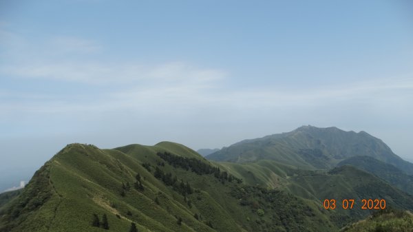 經不住陽光和遠處山頭的誘惑 !869665