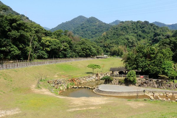 忠勇山。鯉魚山535909