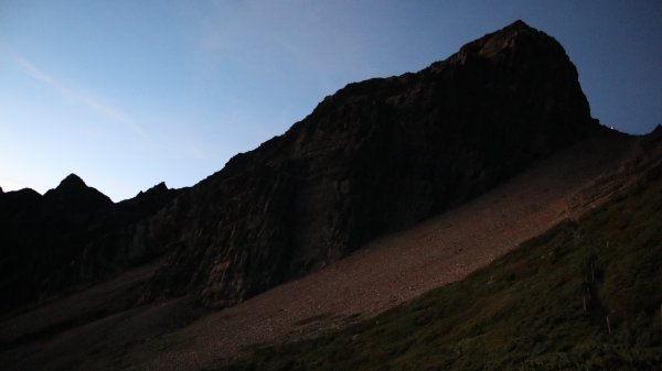 玉山主北峰登山健行趣(百岳01&04號)2252060