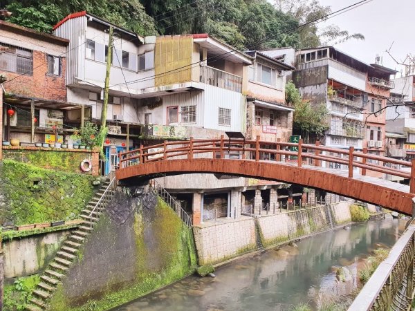 平溪中央尖山，慈恩嶺，東勢格越嶺古道，石碇鱷魚島，南港白匏湖，橫科彈藥庫舊址1652204