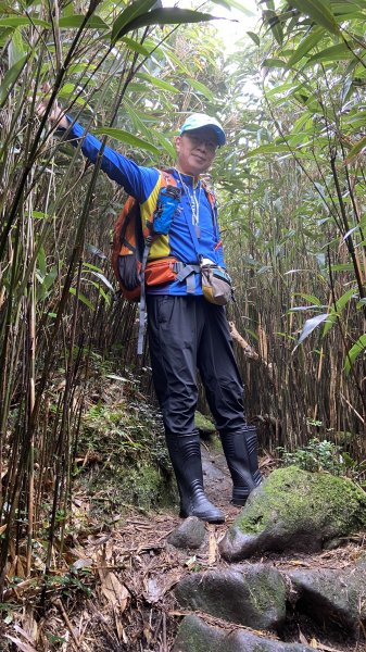 七星山的神秘傳說|凱達格蘭遺址|金字塔|七星山南北峰|峯花雪月2338682