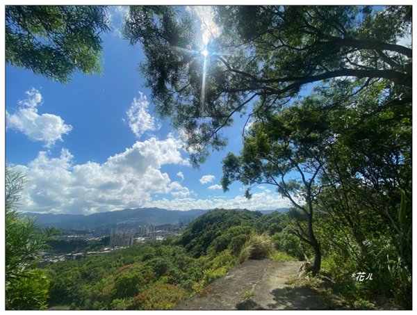 金龍湖、鷹石尖、老鷲尖、內溝山 O型一圈2966602