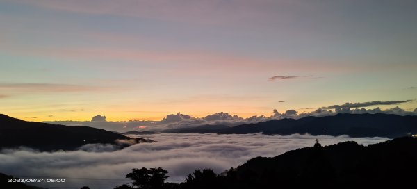 跟著雲海達人山友追雲趣-獵狸尖星空/火燒雲日出雲海&開眼崙觀音圈8/242260376