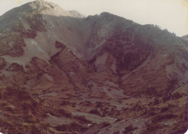 南湖群峰及中央尖山(民國72年)716219