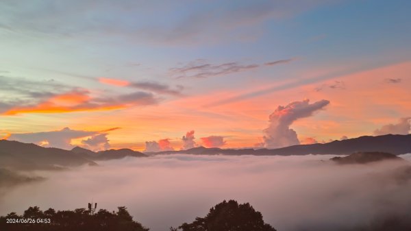 坪林趴趴走追雲趣 - 日出火燒雲雲海&觀音圈6/26 & 302535240