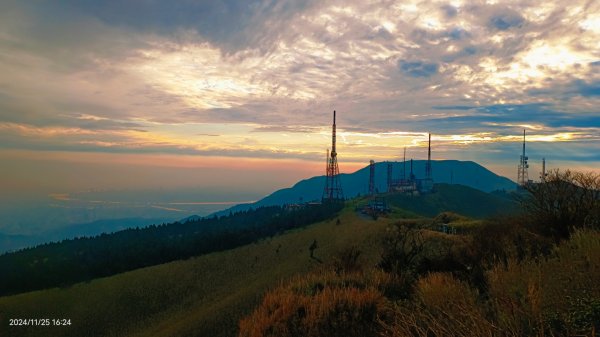 陽明山再見差強人意的 #雲瀑 #觀音圈 #霧虹 ？10/272653731