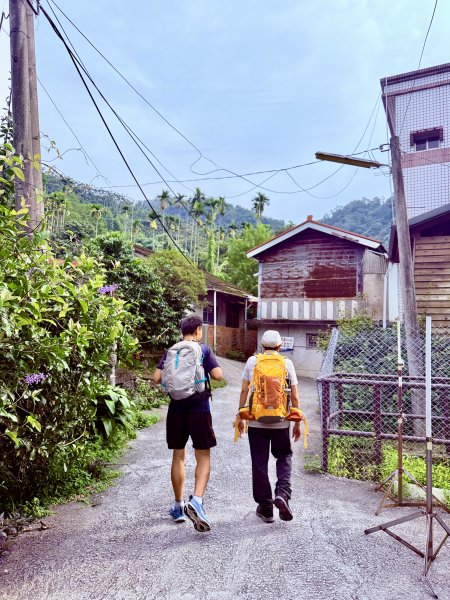 獨立山奉天岩健行趣（雲霧山林間的悠閒時光）   2026.7.303096372