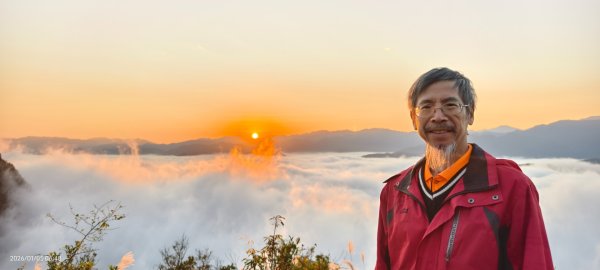 #新店四十份 #翡翠水庫壩頂 #覺真宮 #雲海 #日出 #雲瀑 #霧虹 1/52977256