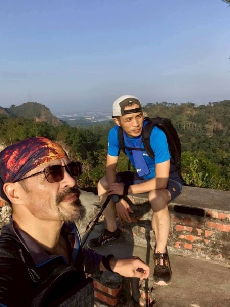 20251213 高雄觀音山15連峰🤔一直走不回頭繞2961525