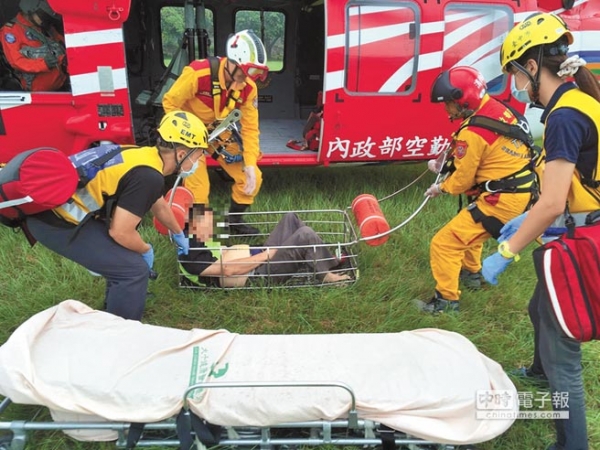 【新聞】爬谷關七雄 登山客1死1傷