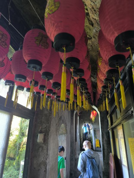 20250928微笑山線：【二格山系】銀河洞越嶺段2896184