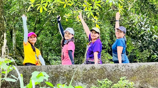 🌈8/2(六）鵝公髻山（小百岳）+北埔冷泉消暑+北埔老街美食✨FB：熊熊趴爬走🌈2852251