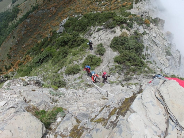 山岳之美-南湖大山7141