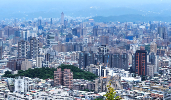 柴埕路登山步道，光明頂，土城龍泉溪壺穴觀景台