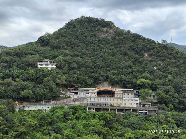 大湖公園→大溝溪生態治水園區→圓覺寺步道→圓覺瀑布→圓覺寺→鯉魚山步道【臺北大縱走 4、臺北健走趣】2849147