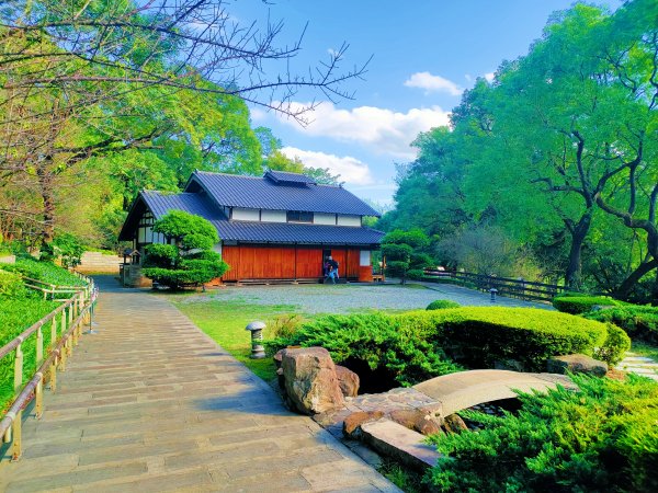 【搭船Ubike登山去】🔺新北：八里渡船頭 |  淡水海關碼頭➡️舊砲臺（三等點、海軍點等）➡️紅毛城（維多利亞界碑） ➡️小白宮 | 淡水車站