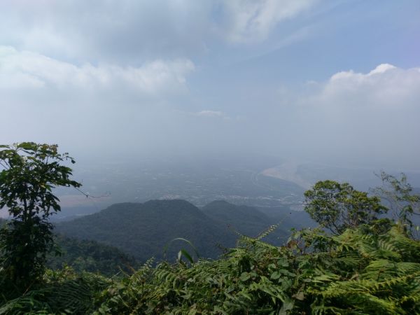 白賓山前登山口至白賓山往真笠山東北峰165973