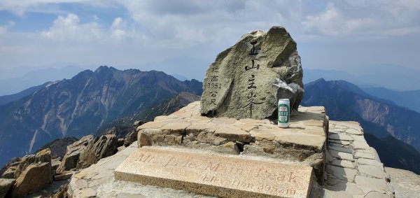 202414~15歷經2年抽籤終於蒞臨台灣最高峰玉山西、北、主峰2481863