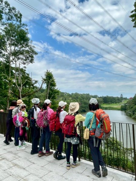林美石盤步道 淺山縱谷 賞瀑 看樹好地方3053935