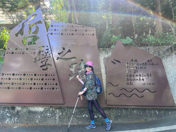 10/9(五)10週年慶~台版青瓦台-寶湖地母廟-哲學之路-虎頭山-鯉魚潭×觀音瀑布3131670